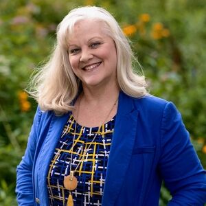 Meet your Posher, Cheryl